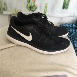 Nike Flex 2016 running shoes